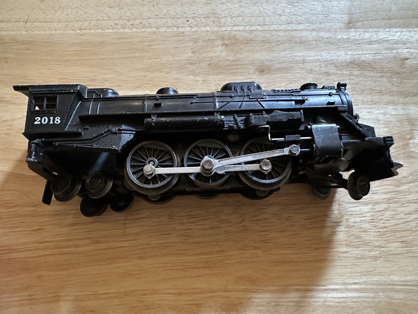 Lionel 2018 Engine with Tender 6026w