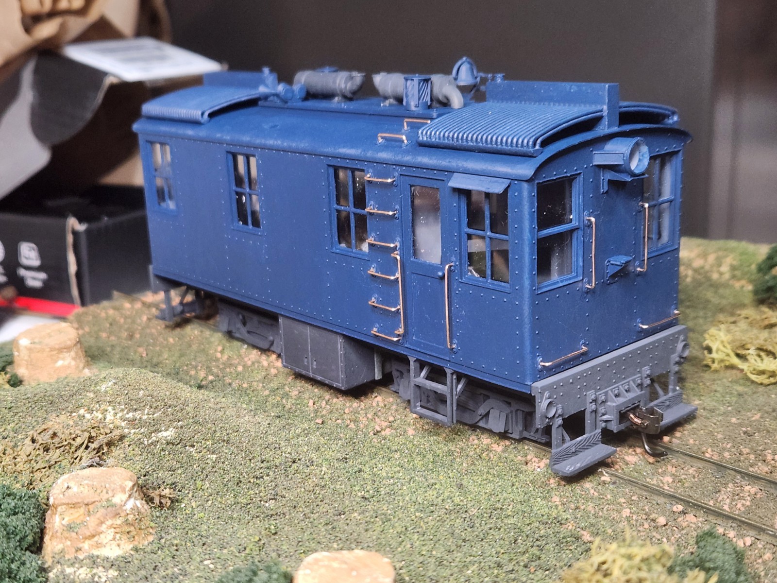 On30 IR Box Cab Switcher Kit 3D Printed For Athearn HO SW7 Mechanism Unassembled