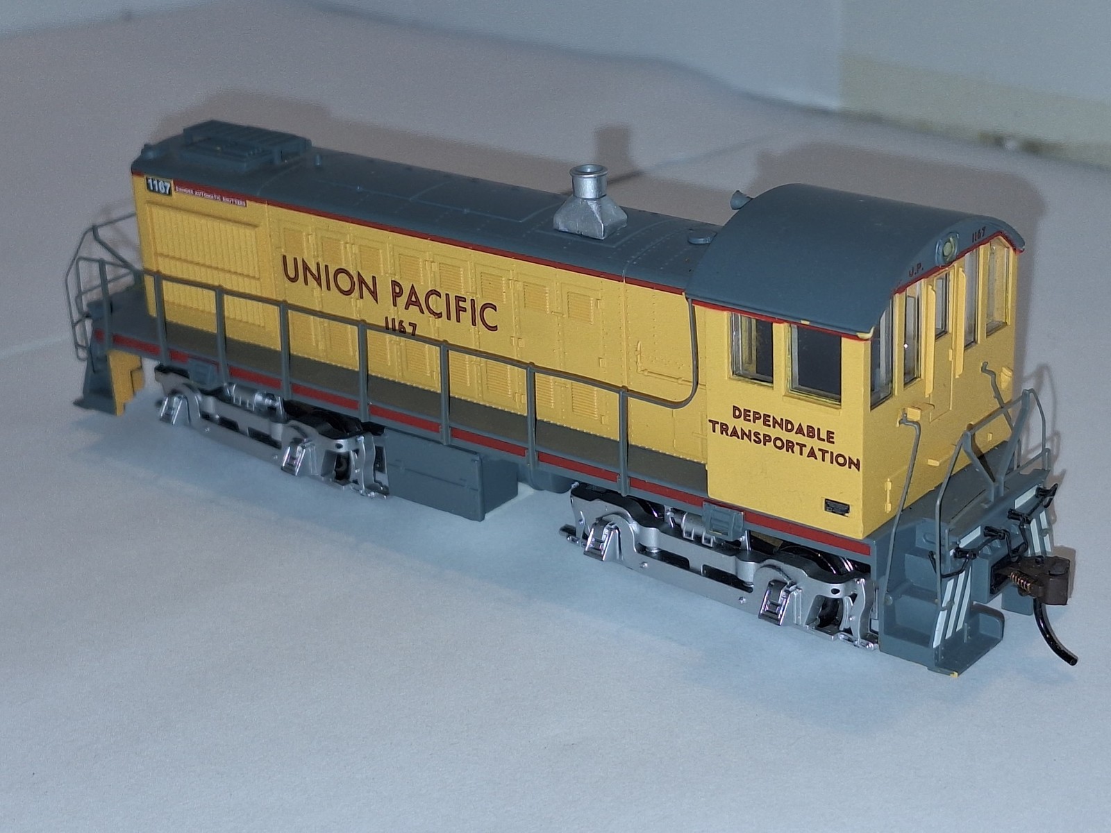 Used HO Bachmann 63210 DCC Sound Union Pacific Alco S4 Diesel Locomotive #1167