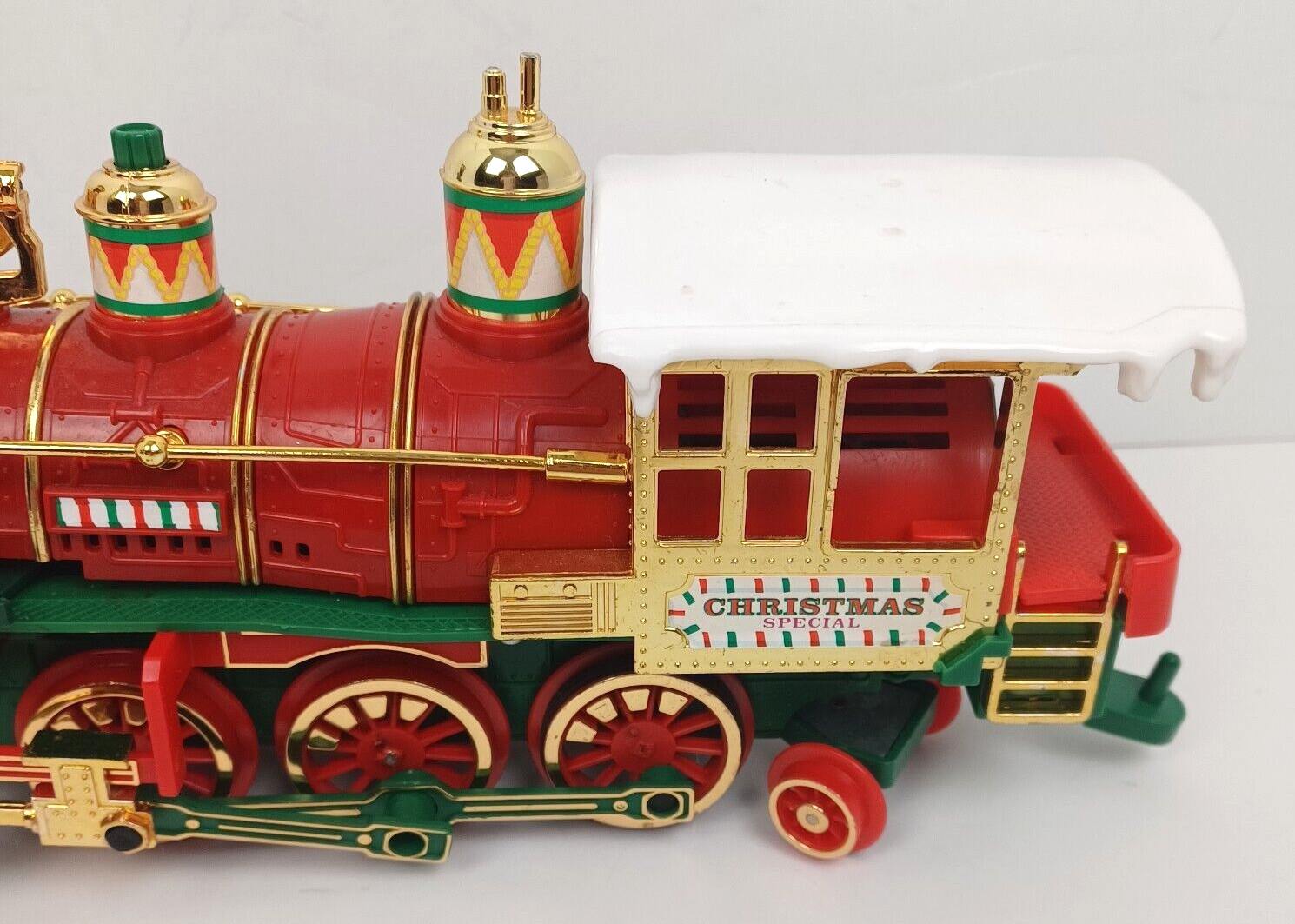 Vtg 1986 New Bright Christmas Special Express Locomotive FOR PARTS 13 1/2″ Long