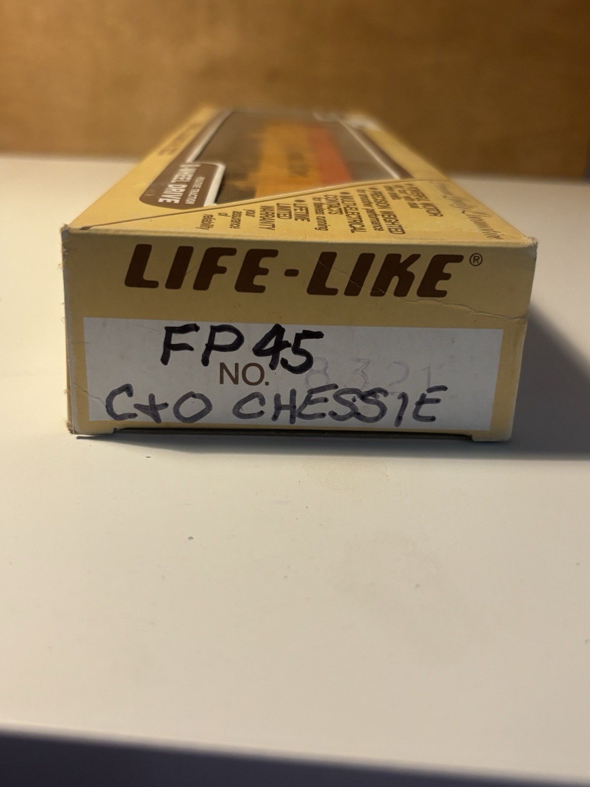 Life-Like HO FP45 Diesel Locomotive Chessie System C&O Powered #8321 NIB