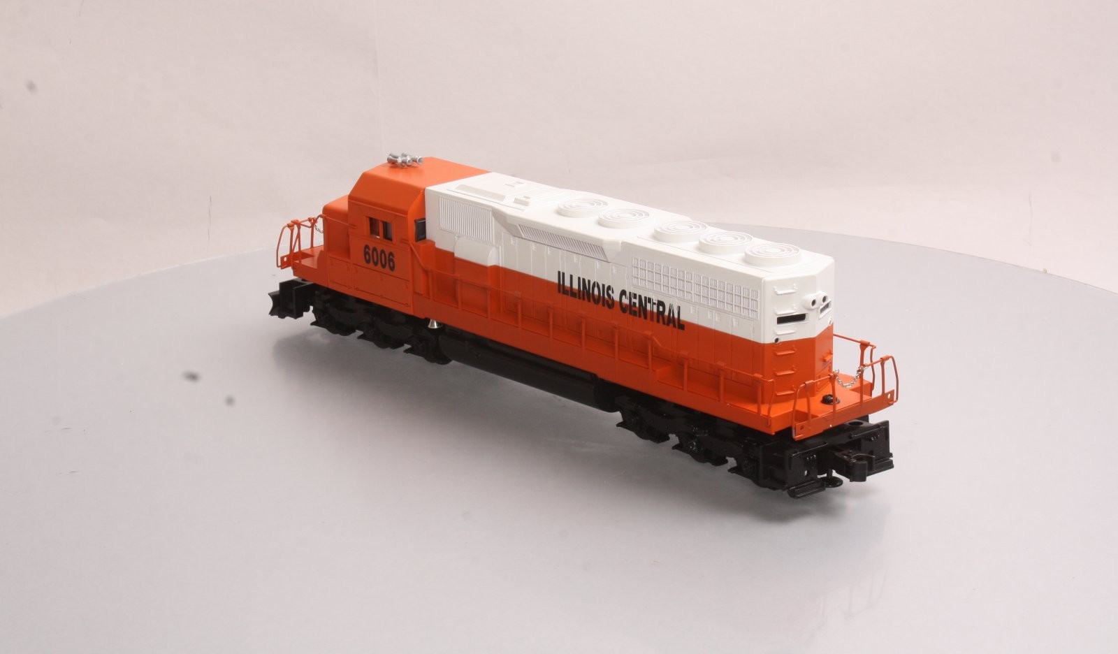 Lionel 6-18210 O Gauge Illinois Central SD-40 Diesel Locomotive #6006 EX/Box