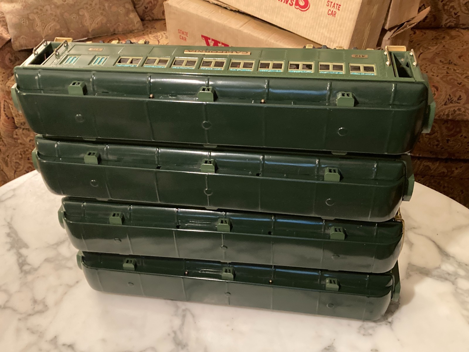 1970s Lionel 381E Bild A Loco with Williams Train State Cars Standard Gauge