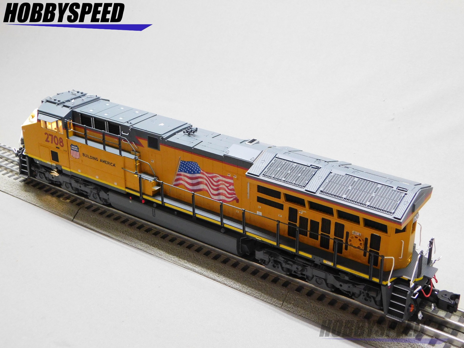 LIONEL UNION PACIFIC UP SUPERBASS ET44AC #2708 DIESEL ENGINE O GAUGE 2533509 NEW
