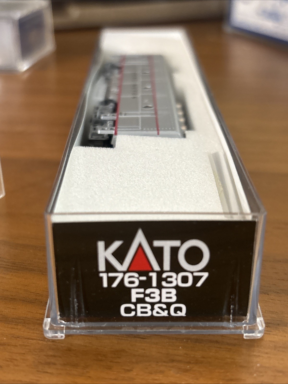 Kato 176-1307 1311 EMD F3A F3B CB&Q Burlington N Scale Train Cars