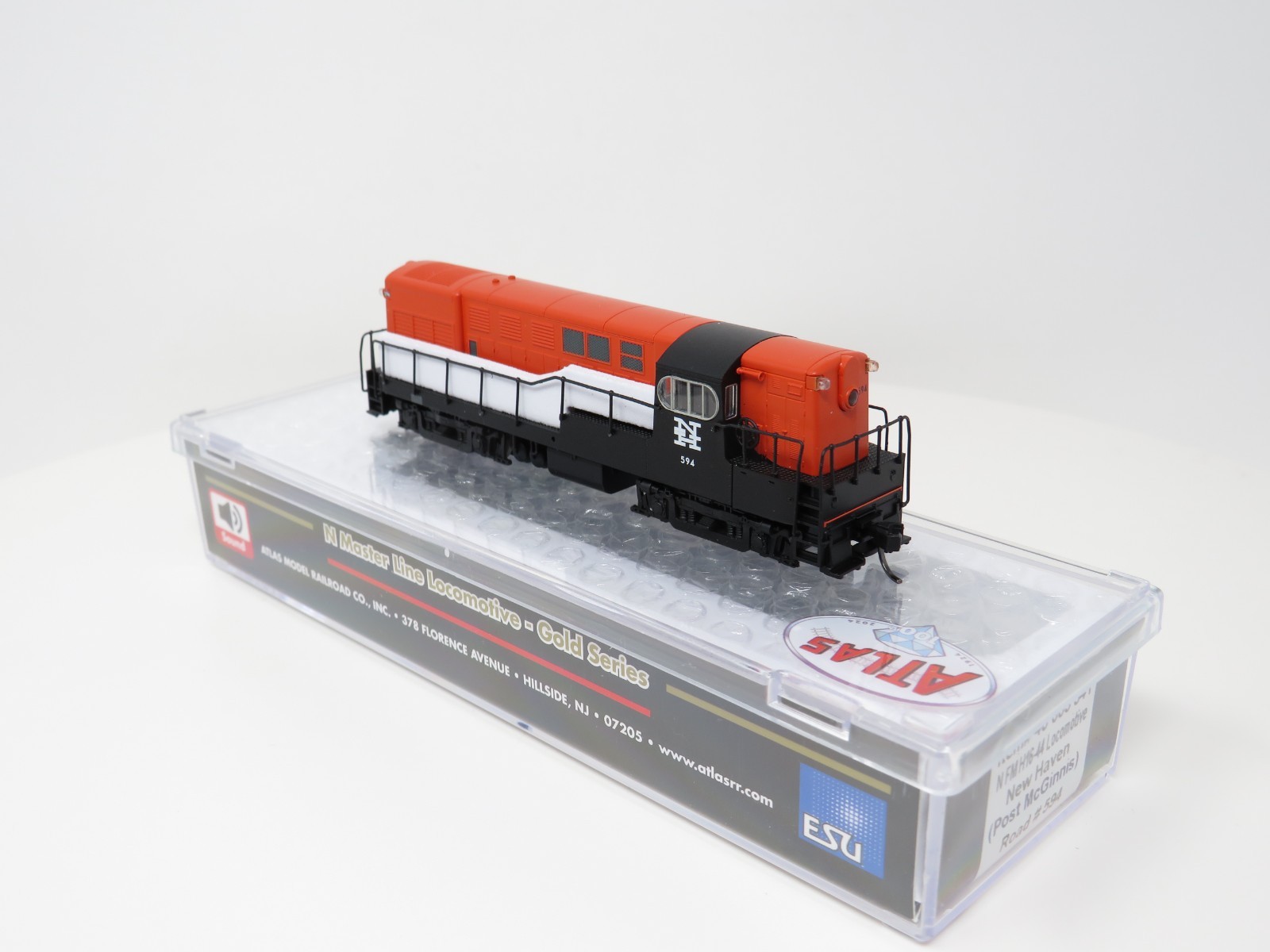 Atlas N 40005541 DCC Sound New Haven #594 FM H16-44 Diesel Locomotive Freight