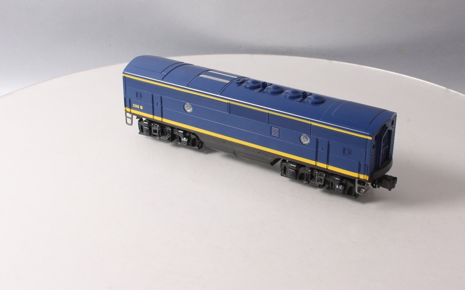 Lionel 6-18122 O Santa Fe F3 Blue/Yellow Non-Powered Diesel B-Unit w/RS II #200B