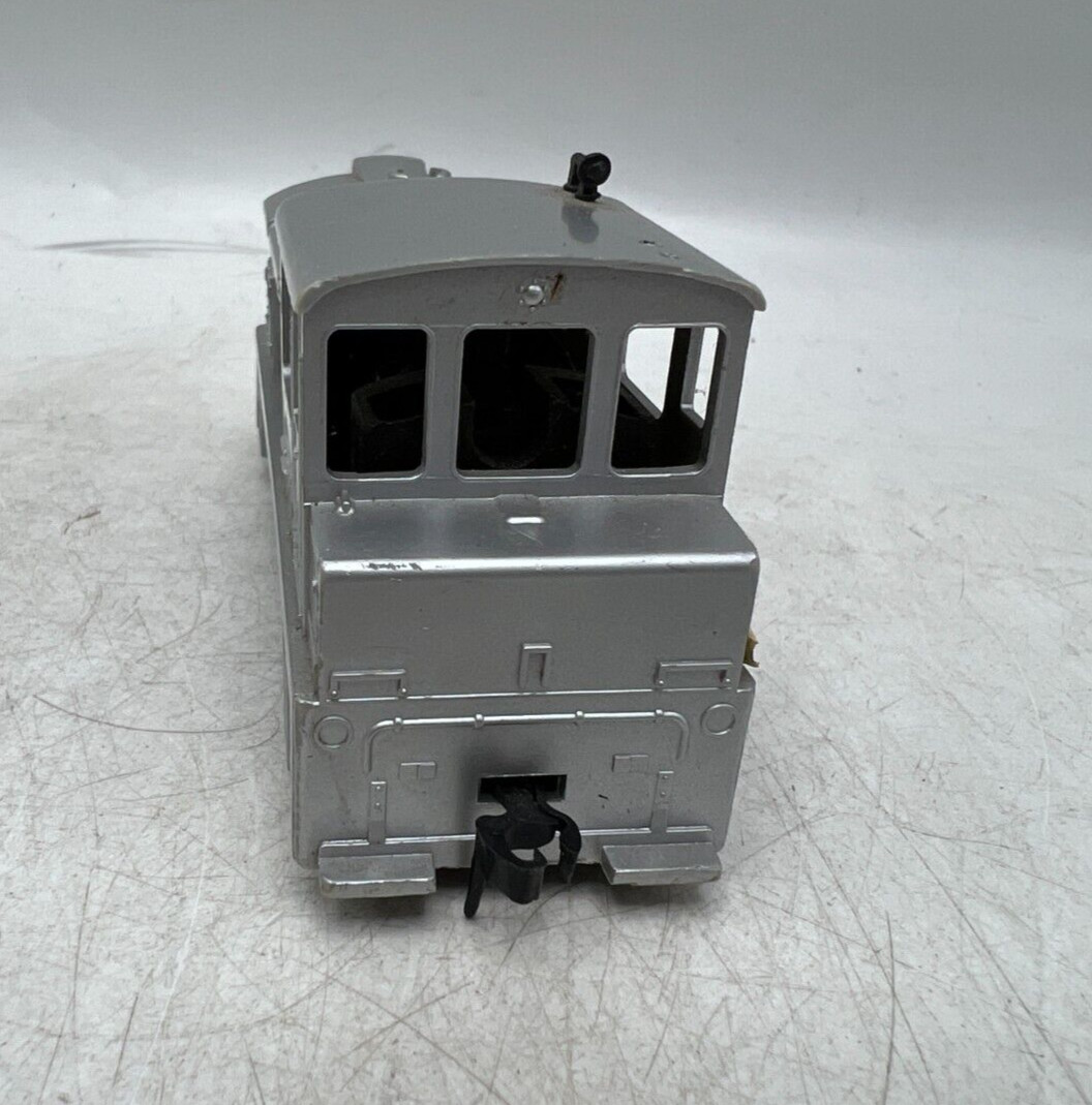 Tyco Ho Gauge / Scale Transformer Silver Diesel Switch Train Engine *AS-IS*