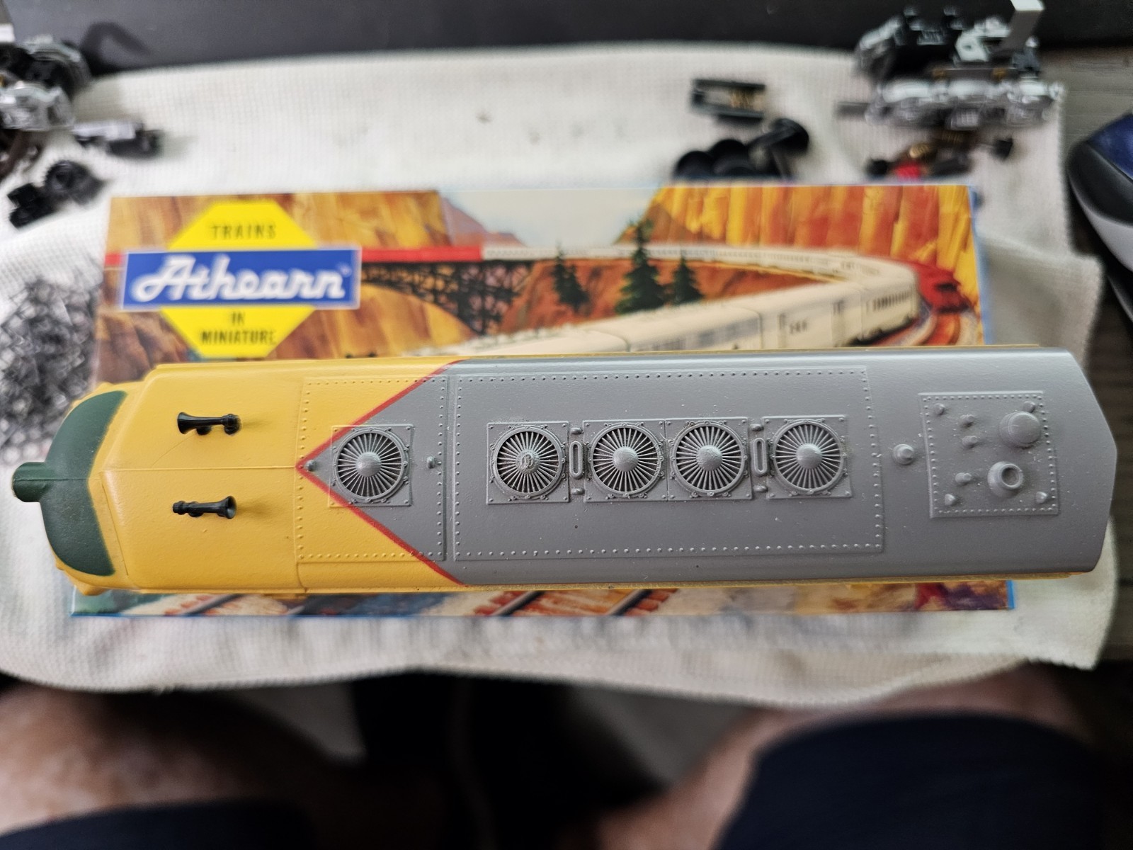 ATHEARN 3013 UNION PACIFIC F7A DUMMY UNIT#1480 C7 METAL WHEELS/E-Z MATE COUPLERS