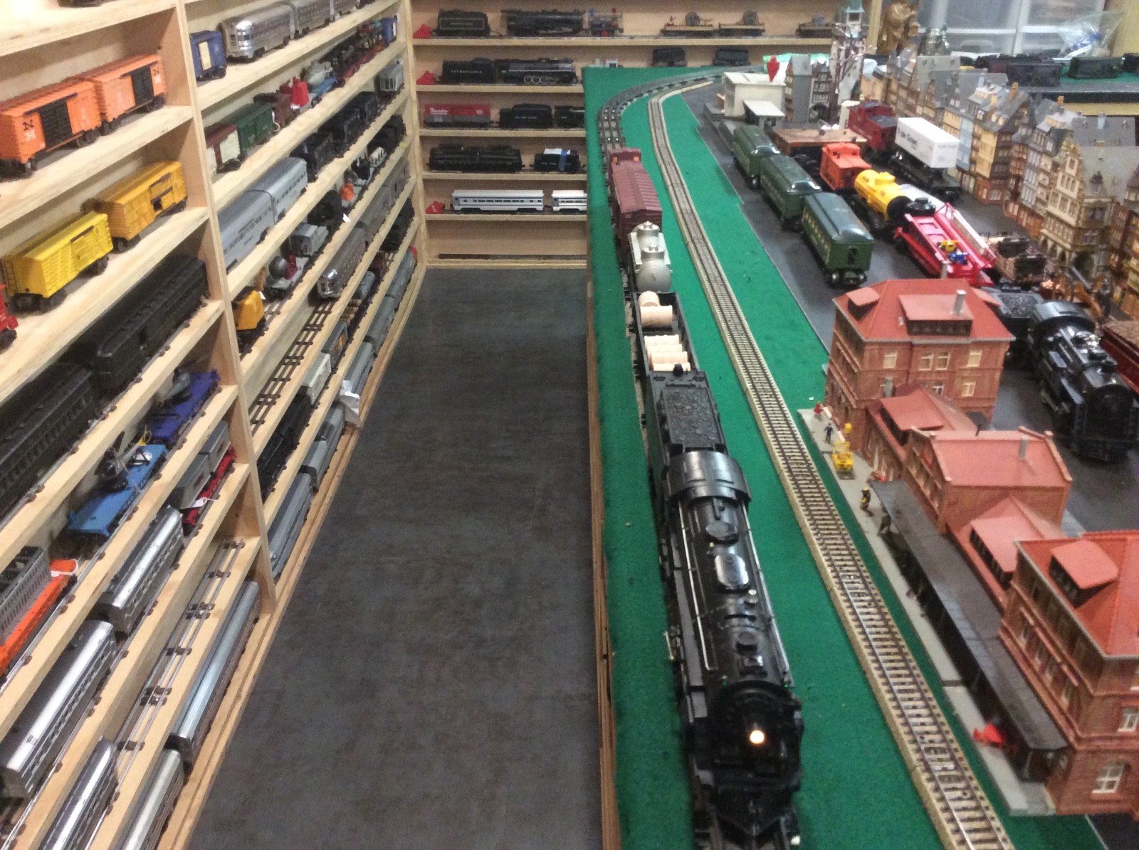 Lionel Train SET 2201WS – 685 Steam Engine 4 Freight Cars O Gauge / 027