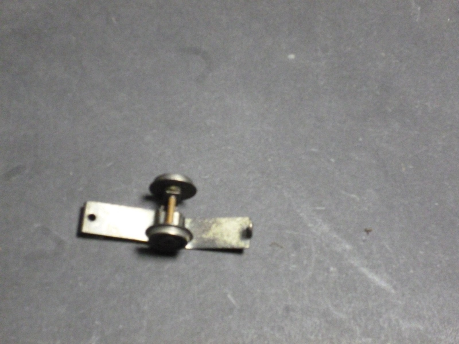 Ho Japaneese steam locomotive 0-6-2 guide wheel tender connector