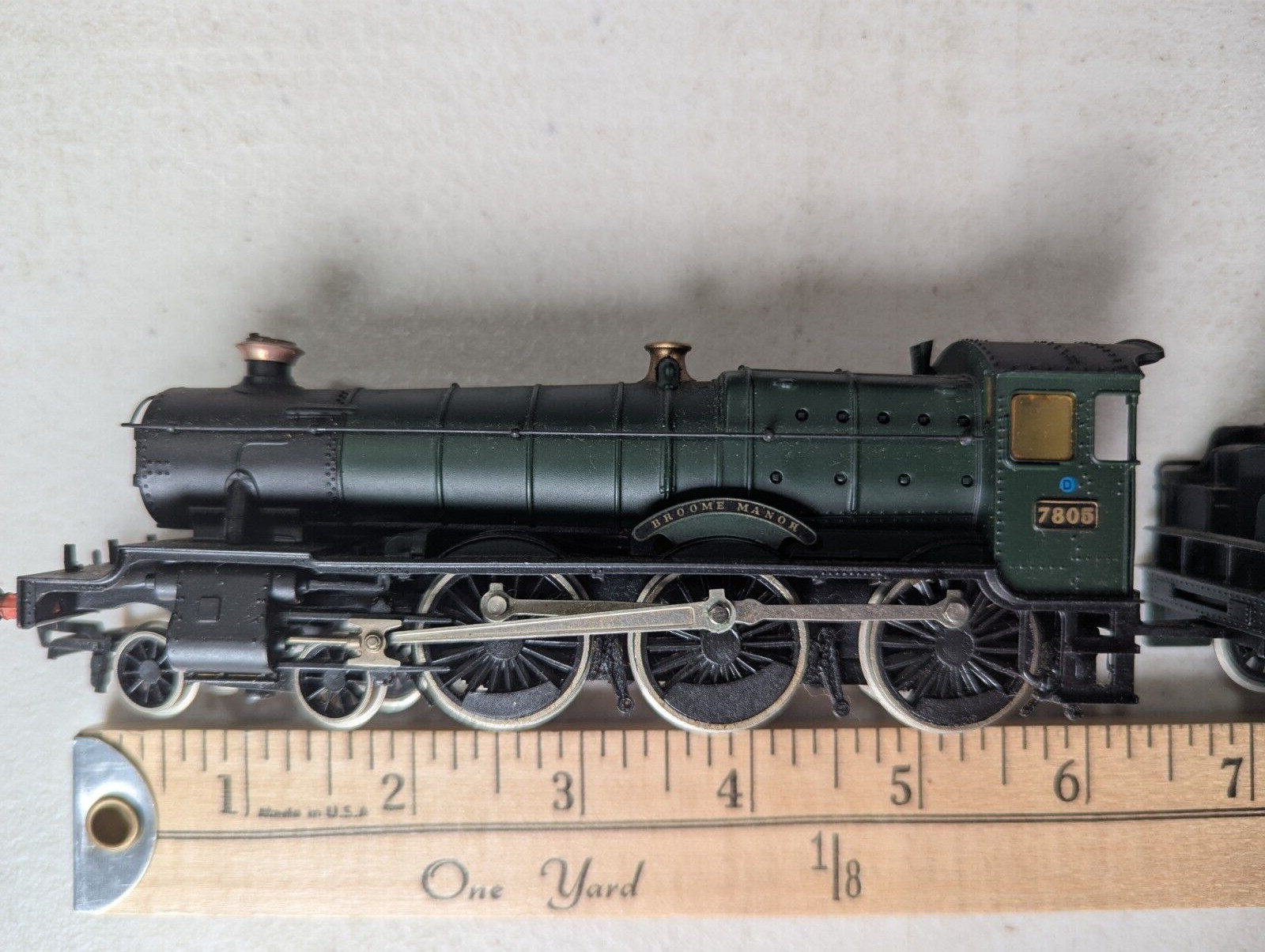 Bachmann Branch Line 1/76/OO Broome Manor GWR 4-6-0 Steam Locomotive 31-305