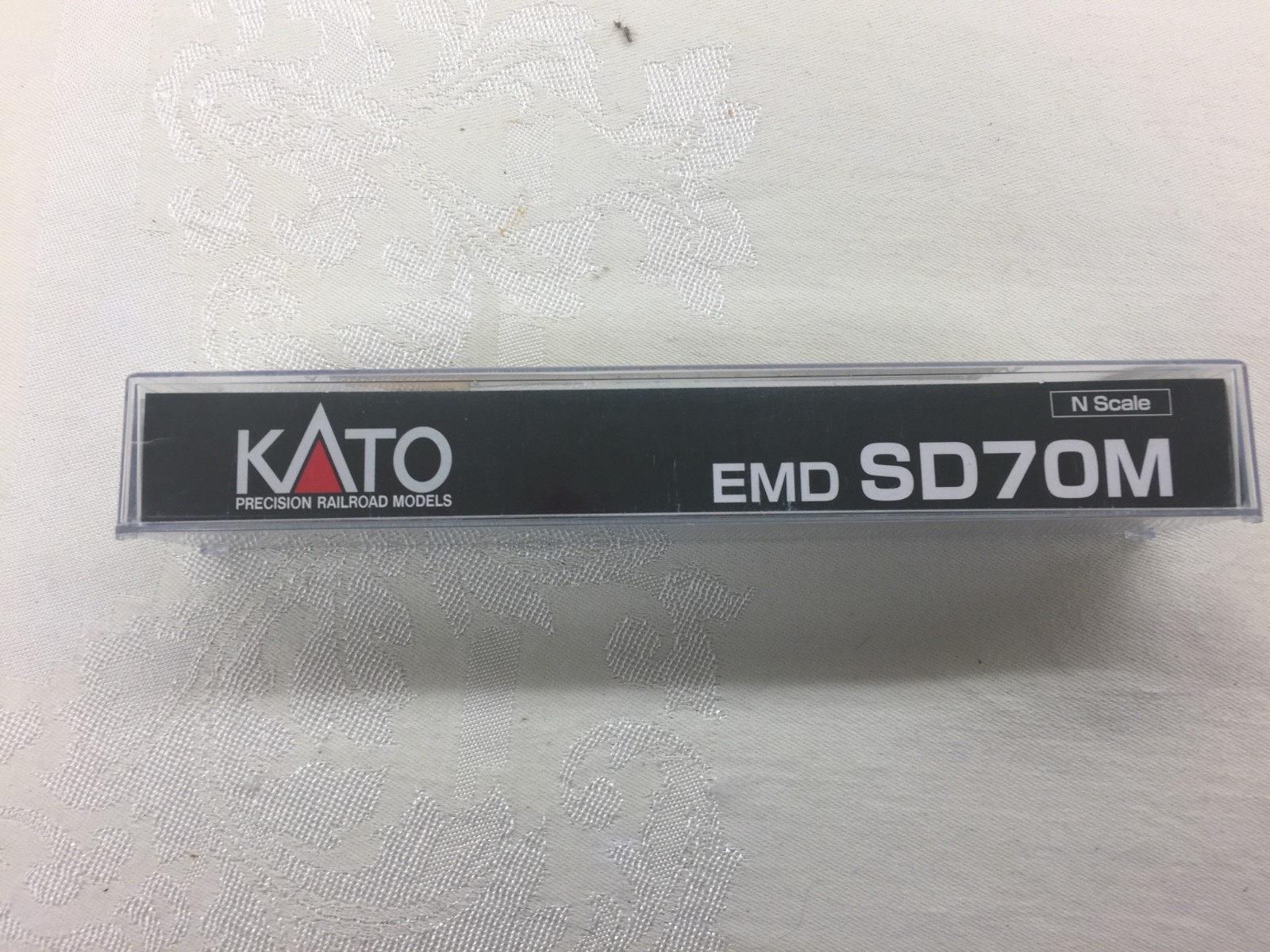 KATO Union Pacific – EMD SD70M Rd #4837 – *MINT* – OOP