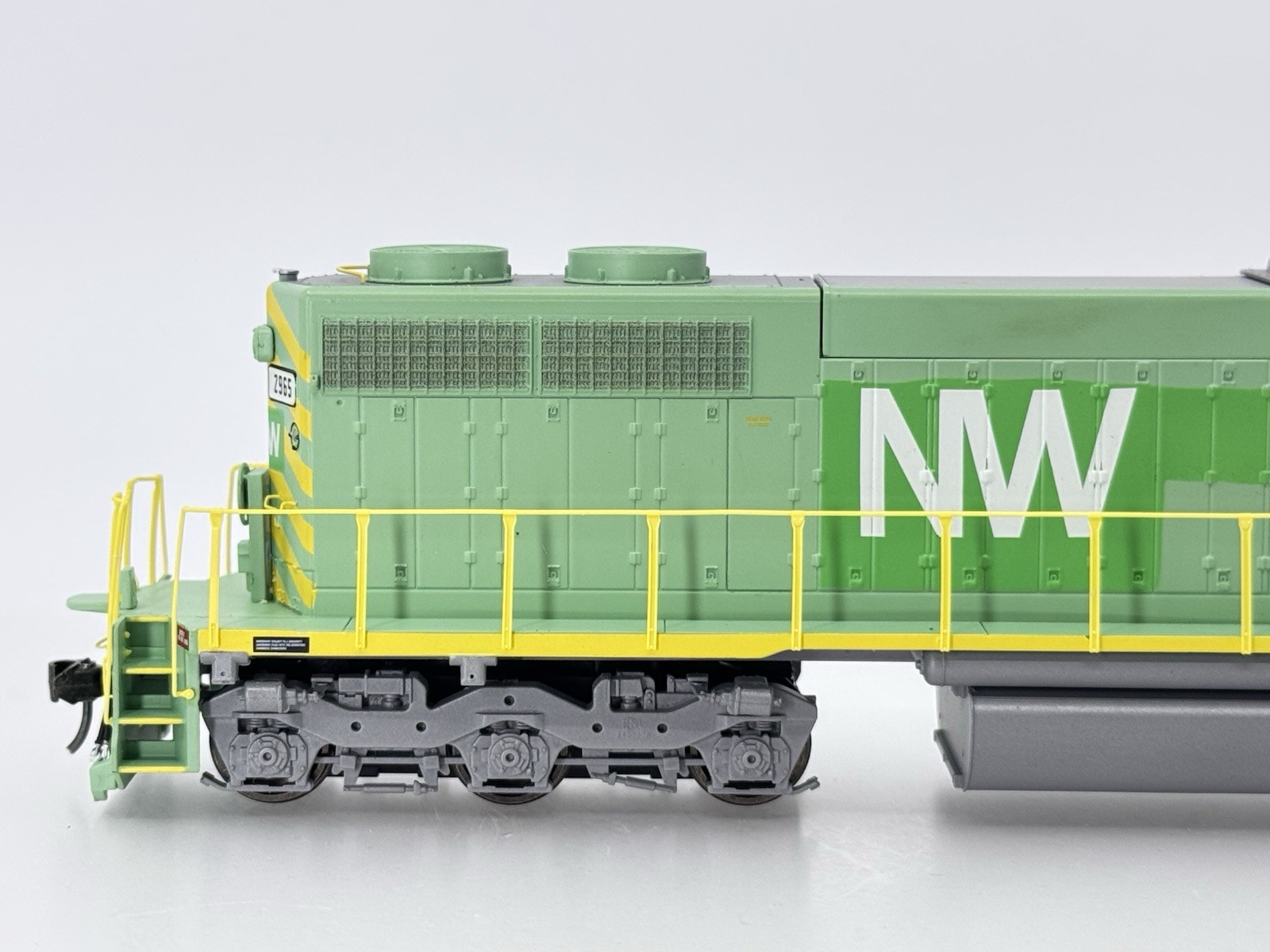 HO Athearn RTR 64399 Norfolk & Western SD39 Powered Diesel Locomotive N&W #2965
