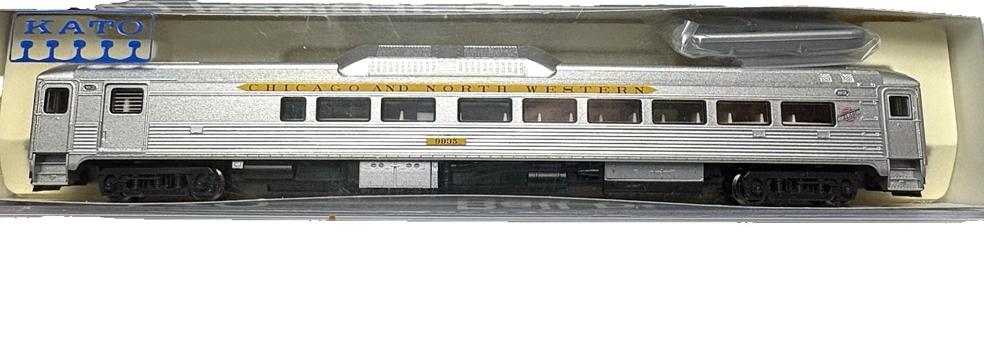 NEW Kato N-Scale Chicago & Northwestern Rail Diesel Car (RDC-2)