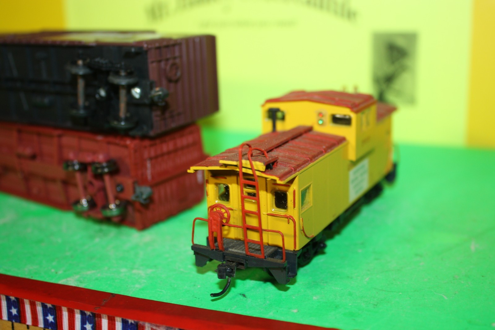 HO Bachmann Spectrum 21 Piece Train Set -see pictures and video