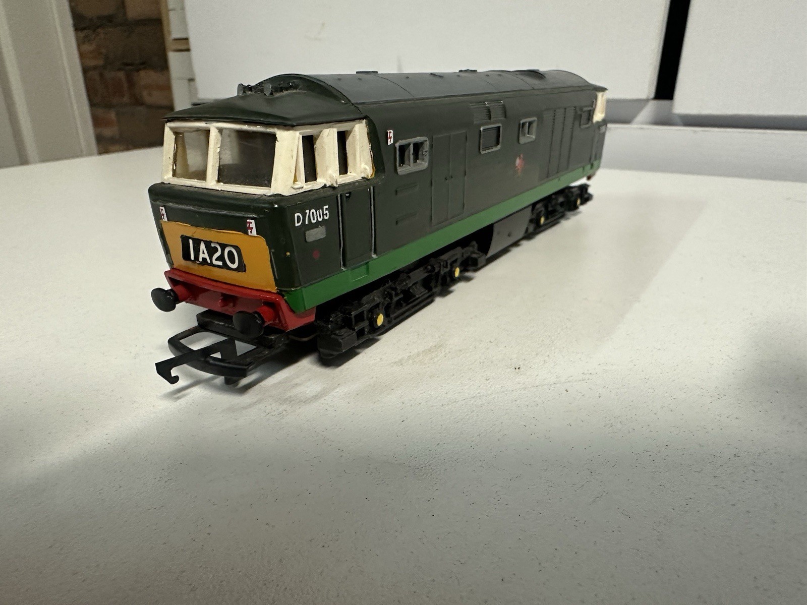 HORNBY TRIANG CLASS 35 HYMEK BR GREEN DIESEL LOCOMOTIVE D7005