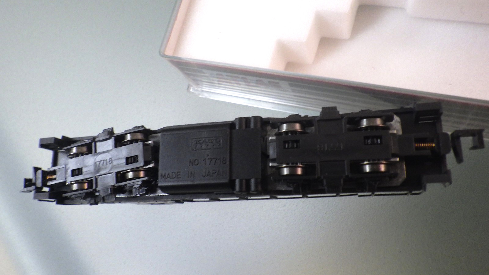 N-Atlas / Kato Powered GP-9 Locomotive Engine in Box * Rio Grande loose railing