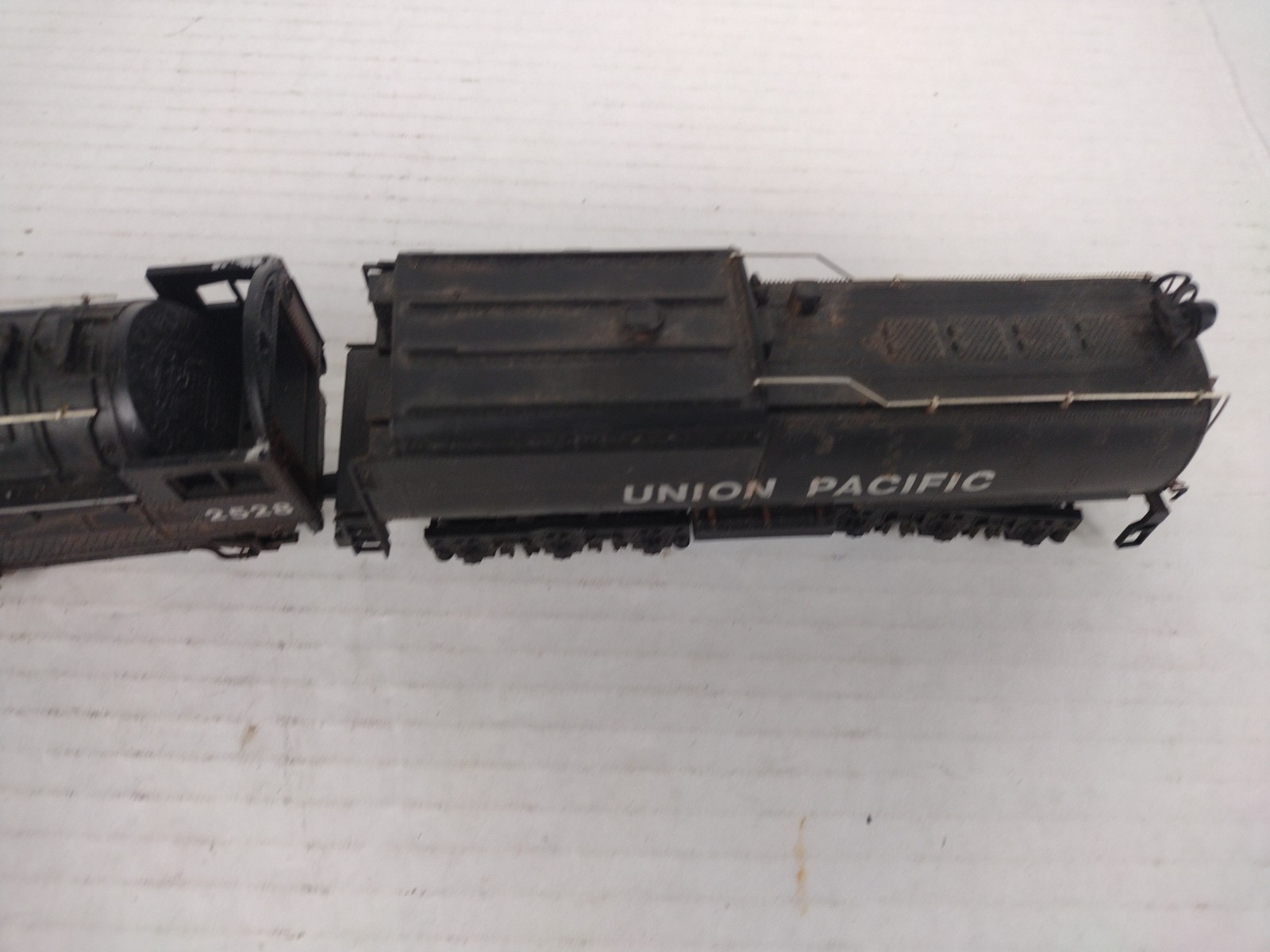 HO Bachman 2528 Union Pacific Steam Engine/Tender Used