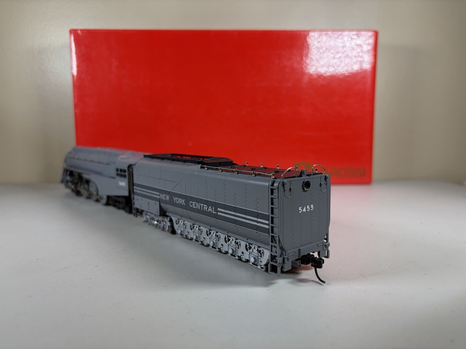HO Rivarossi New York Central 4-6-4 Hudson #5453