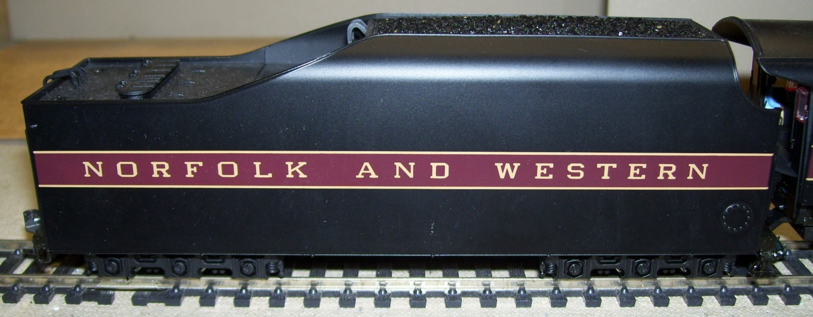 Broadway Limited HO N&W Class J 4-8-4 Locomotive #613, DCC/DC with Sound, LNIB