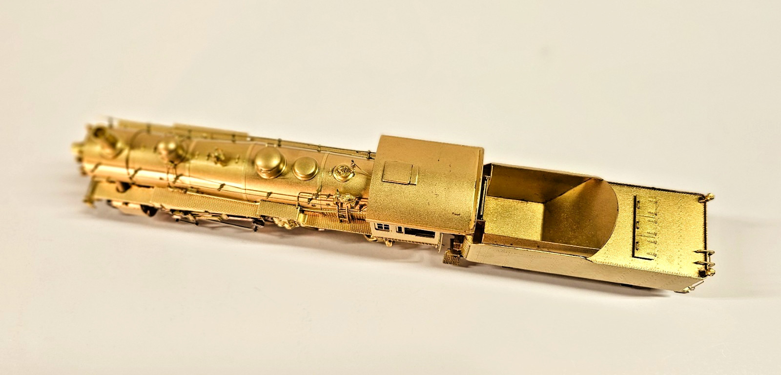 Chicago & North Western Class E 4-6-2, Nickel Plate Brass Steam Loco, HO Scale