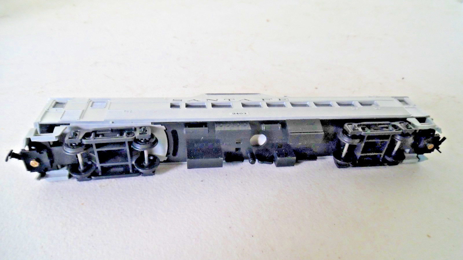 ATT Santa Fe 3403 Unpowered Ho RDC Budd Car -Used