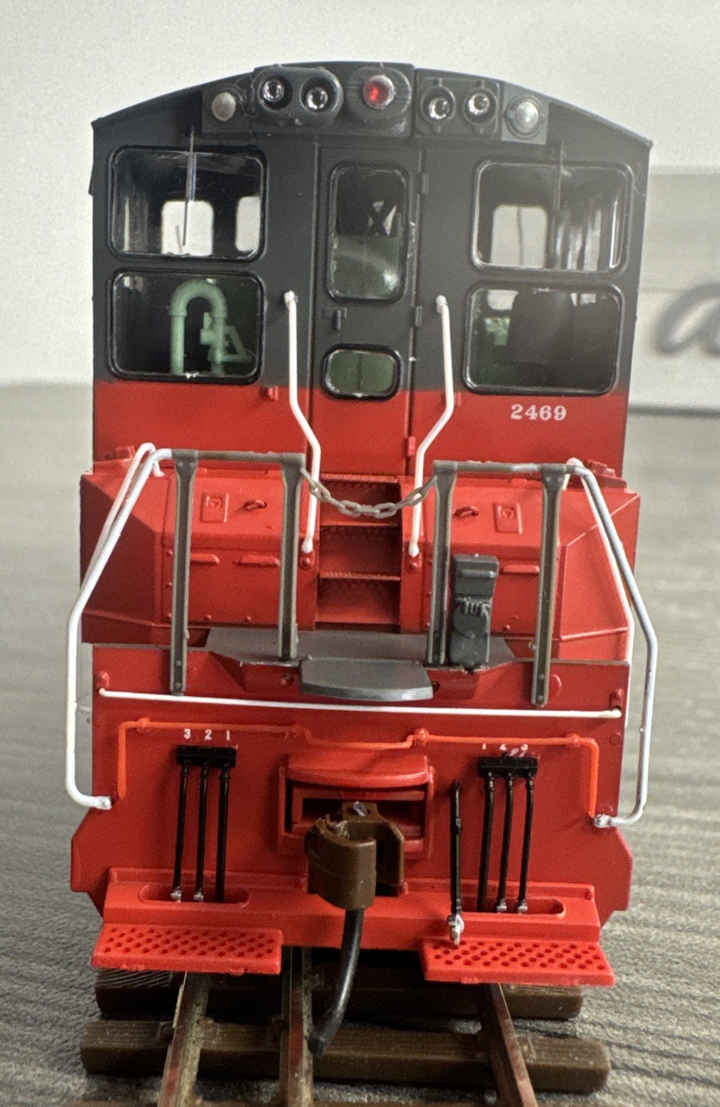 Athearn RTR HO #ATH96735 Southern Pacific SW1500 #2469 – DCC Ready & LNIB!