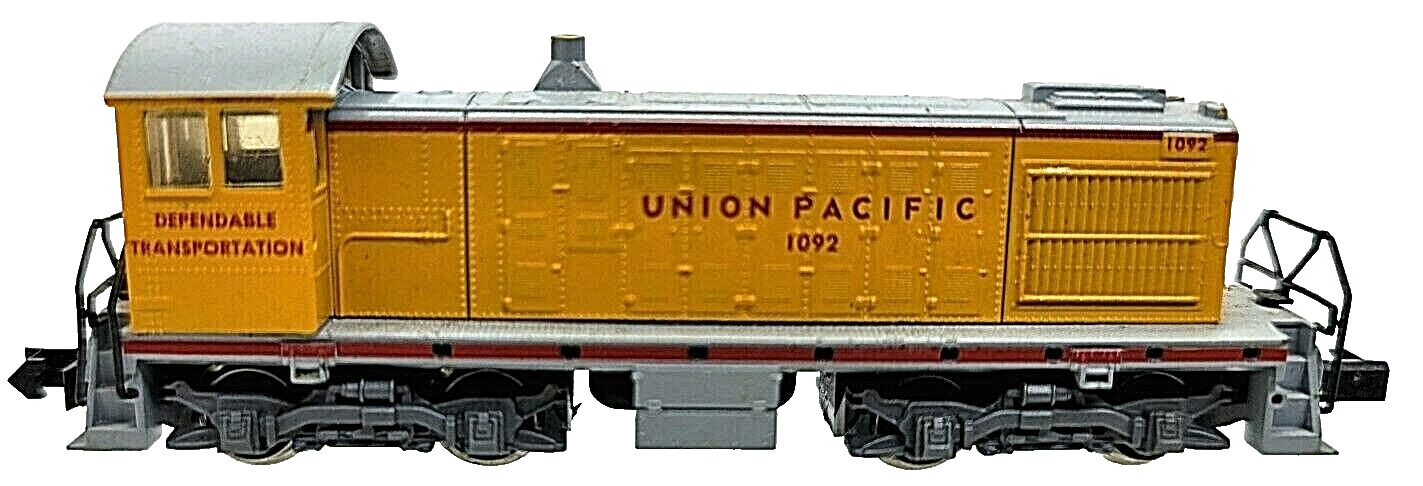N 9mm Arnold 5022 Alco S-2 Diesel loco UP #1092 (Tested) no h/r rapido cplrs