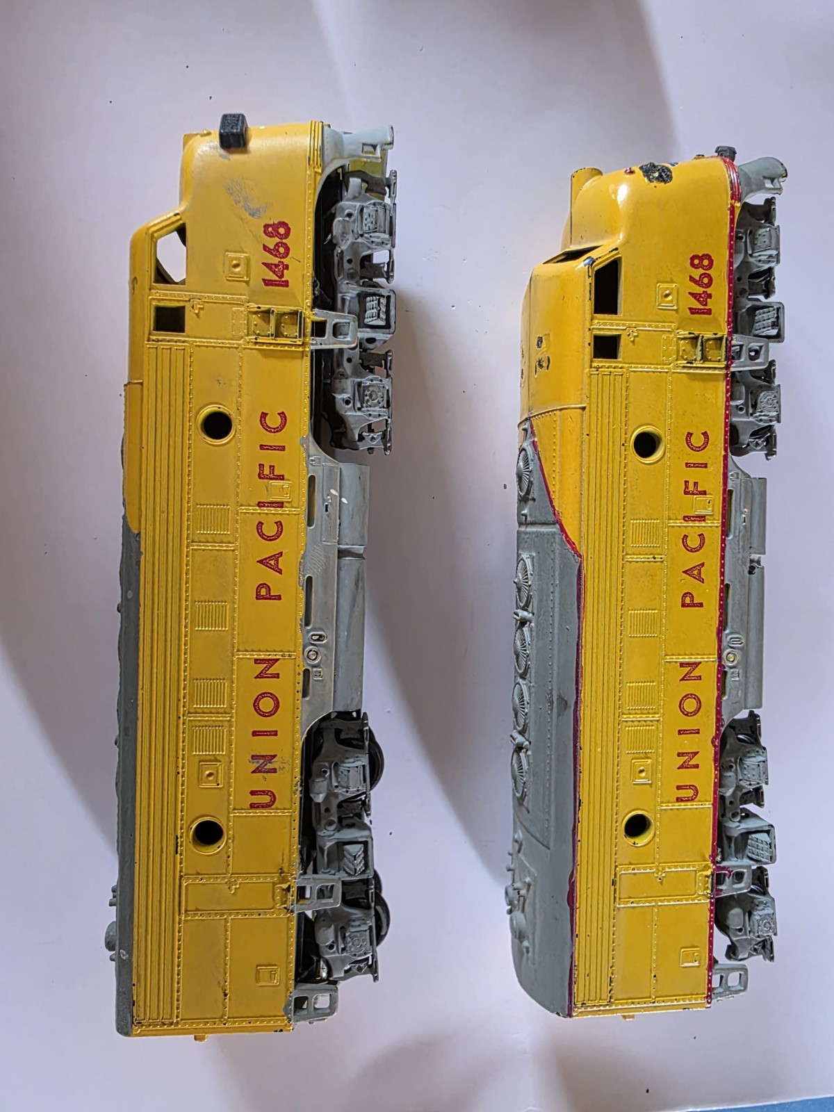 Union Pacific O Gauge Diesel Locomotive Body Shell 1468/1468B Yellow Gray Red