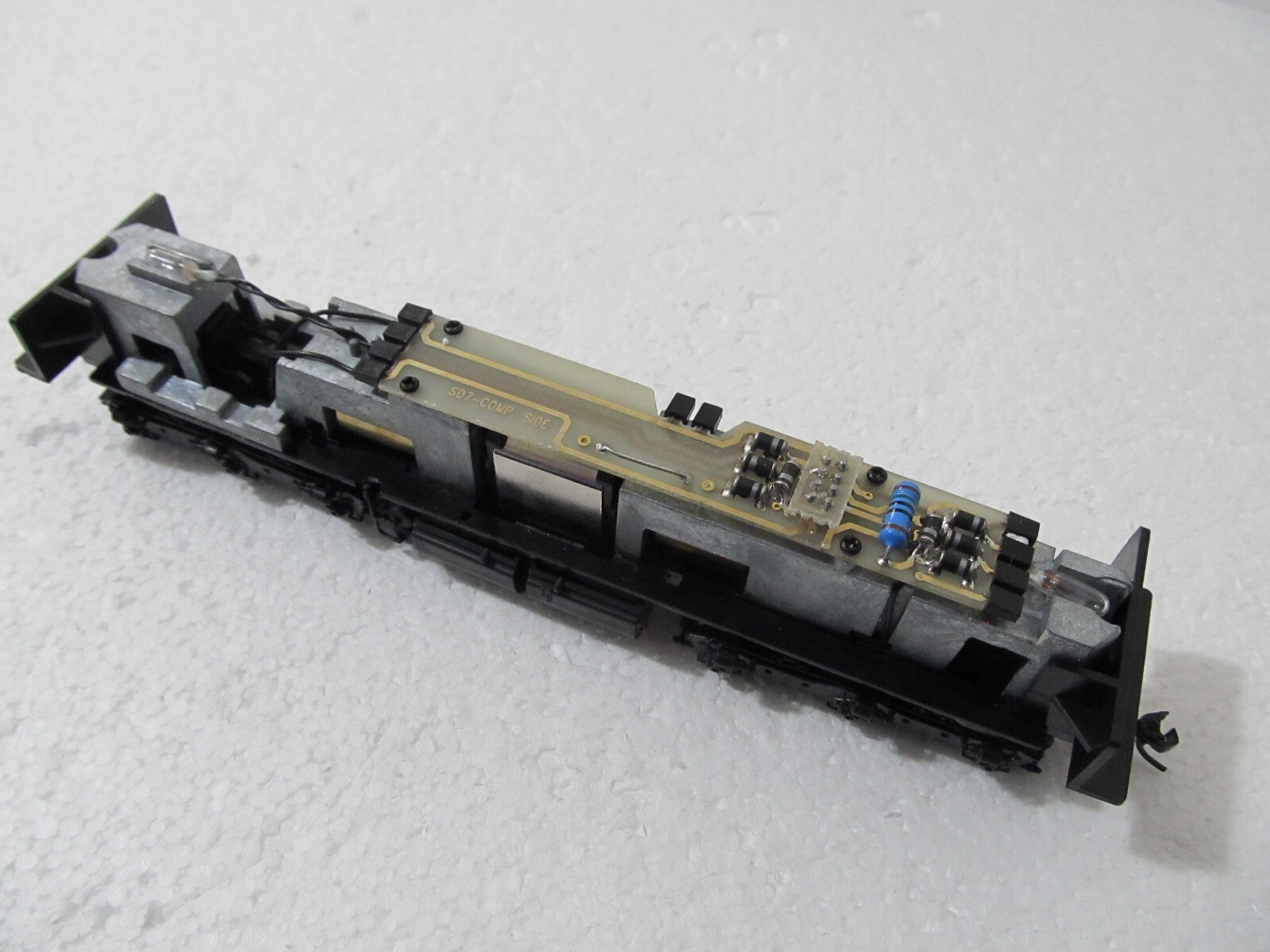 Proto 2000 Series SD7 Locomotive 8229 – SOUTHERN PACIFIC #5324 HO Scale