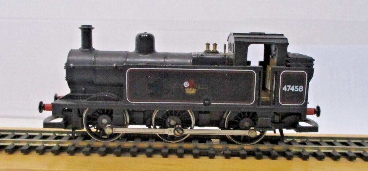 Hornby R058 BR Jinty Locomotive 47458 Class 3F 0-6-0T OO Gauge Used VGC