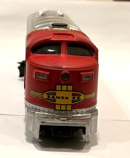 Vintage Model Train: AHM HO Santa Fe 5028 Diesel Locomotive Train Engine
