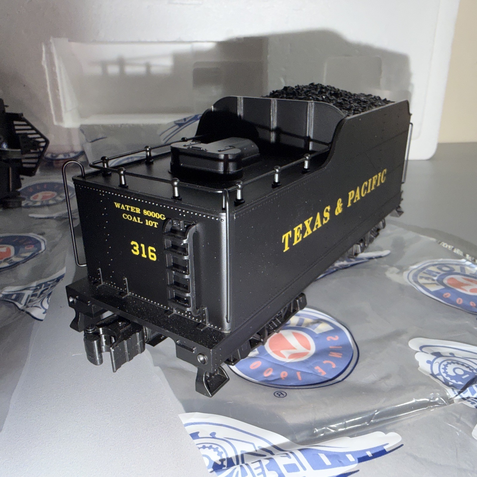 Lionel Trains, 2131120, Texas & Pacific LEGACY 4-6-0 Steam Engine, Near Mint!