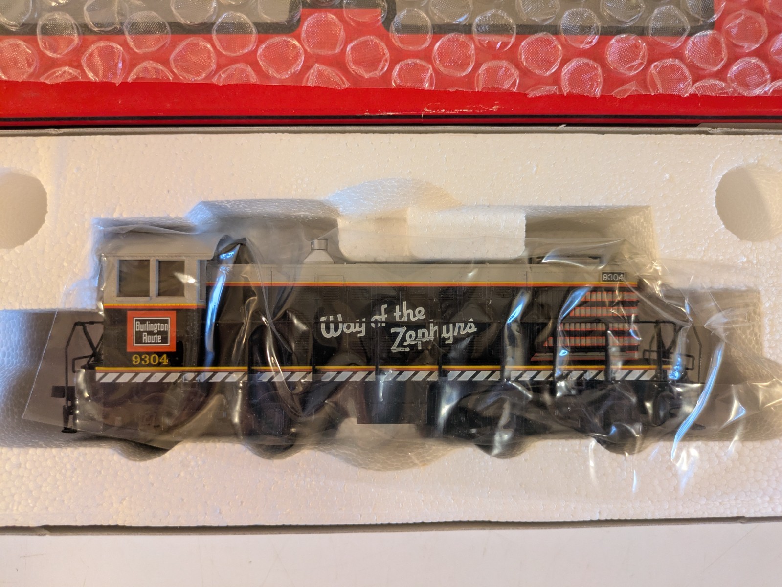 HO Alco S-2 Burlington Route Way of the Zephyr DC NIB NOS # 8704