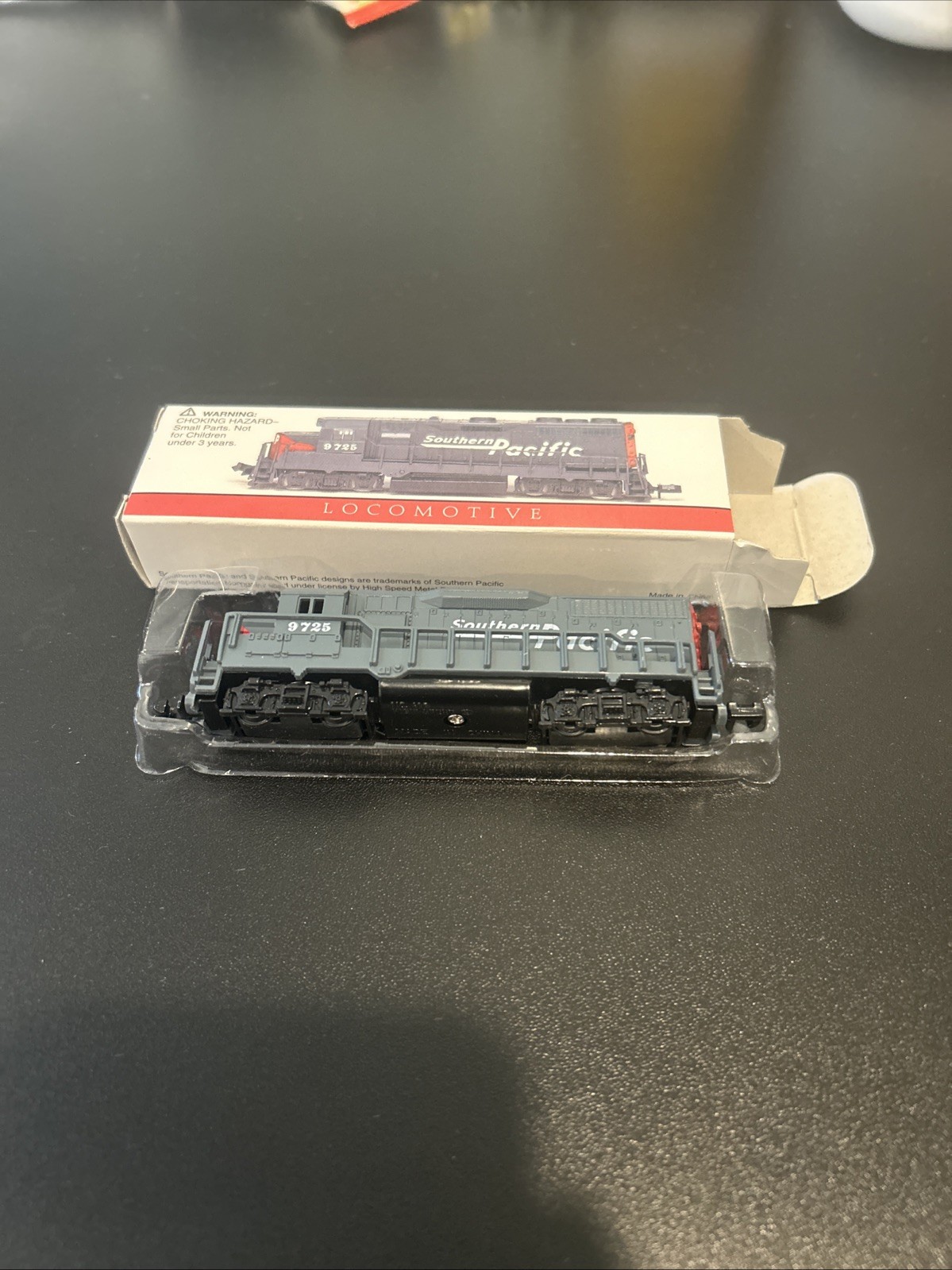 Southern Pacific Locomotive 9725 Model Train No 418 High Speed
