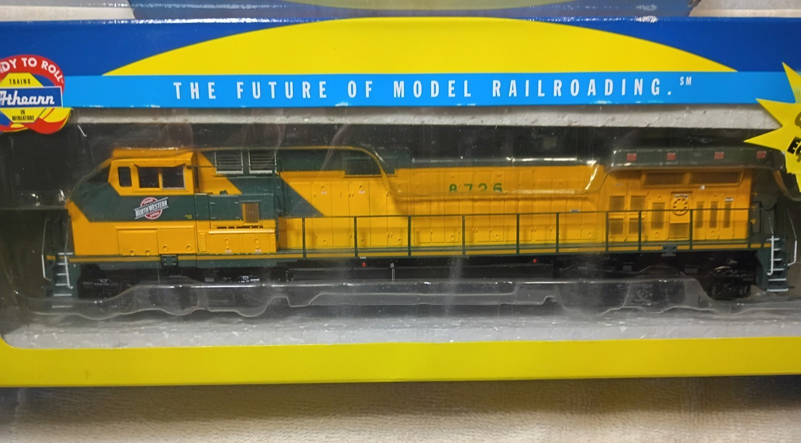 Arhearn locomotive ho train C&NW NIB DCC Equipped 80088 dash &44c