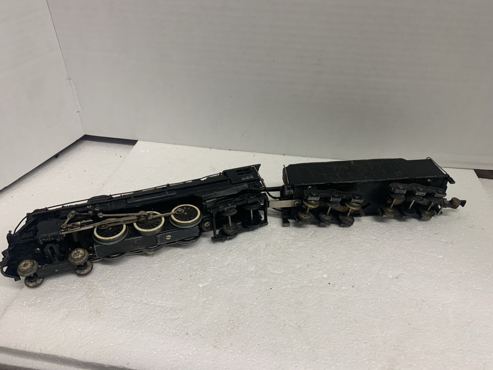 Vintage 1950’s Gilbert American Flyer 322 Steam Locomotive Train Set Heavy Duty