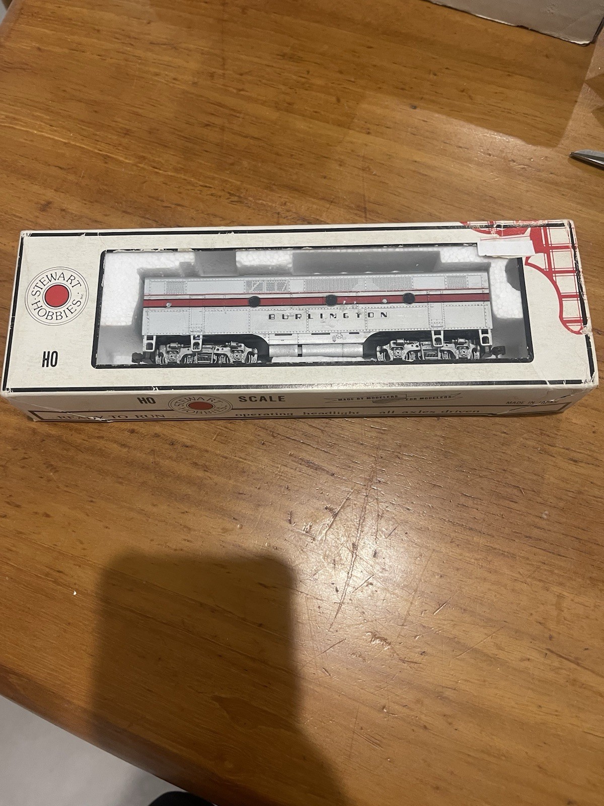Stewart Hobbies HO Scale Burlington CB&Q Locomotive A-B Set-Vintage