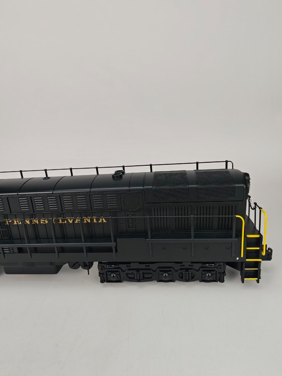Lionel 6-52315 TCA Pennsylvania Trainmaster 8705 Tested O Gauge Locomotive