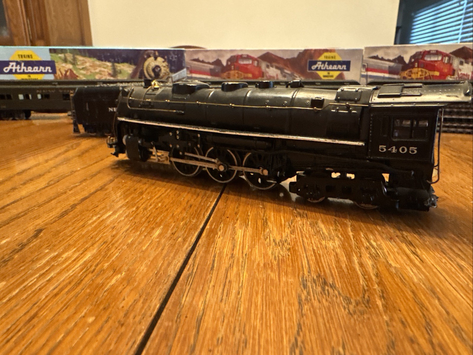 Franklin Mint HO NYC Hudson J3 Locomotive Coal Car 3 Passenger Cars