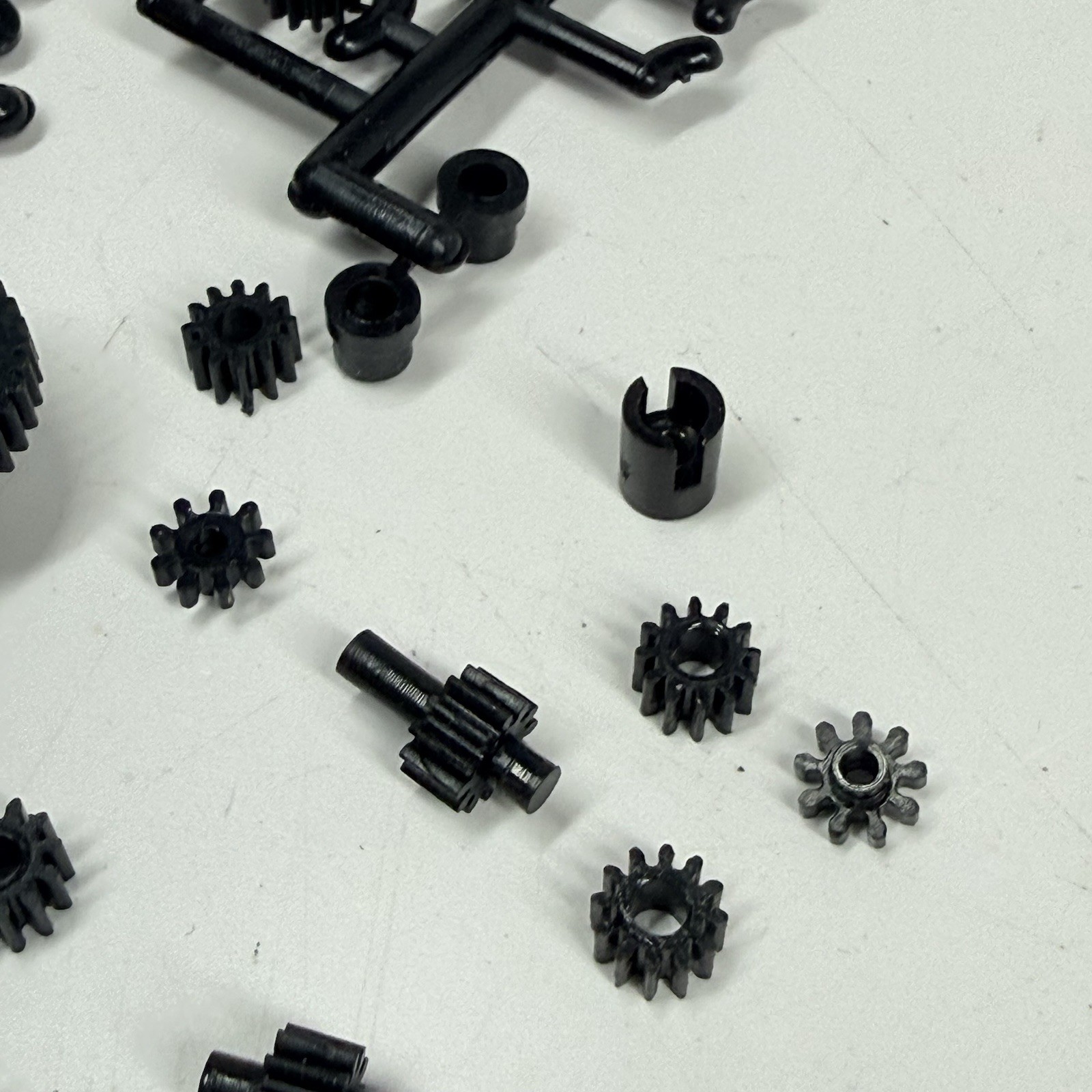 Sn3 Or HOn3? MDC Shay Locomotive Bull Gears And U-joints Parts