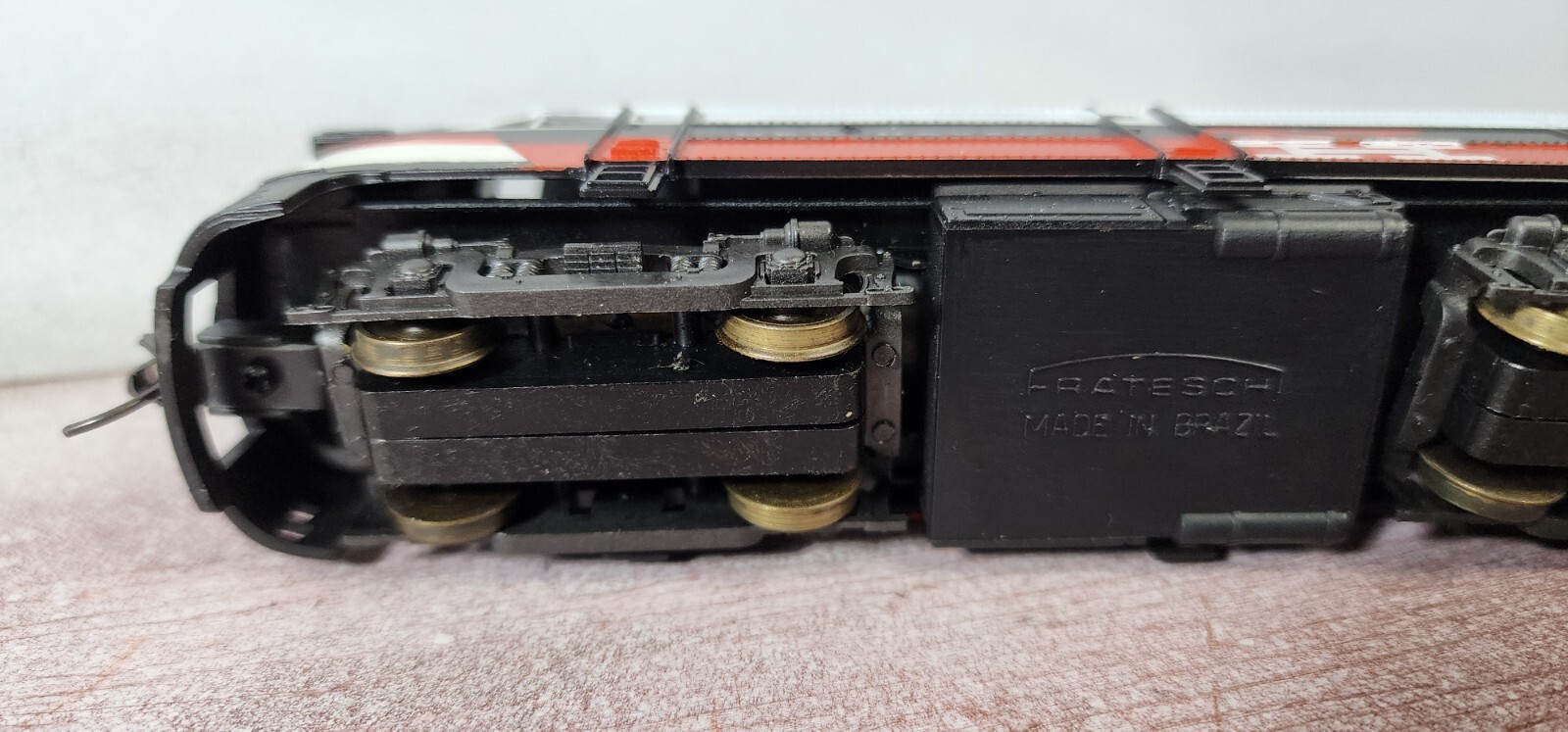 New Haven Railroad ALCO FA-1 Diesel McGinnis Paint 0426 Fratesch HO Custom Paint