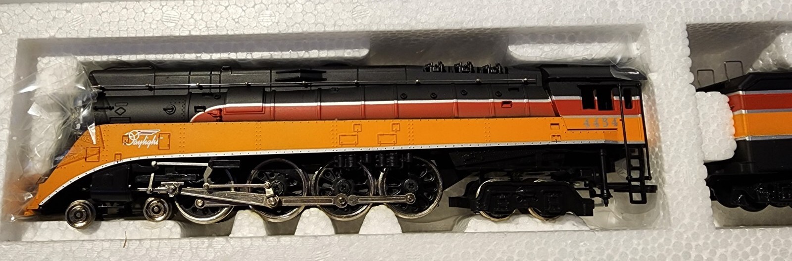 Lionel HO GS-4 Northern 4-8-4 Steam Locomotive Southern Pacific #4454
