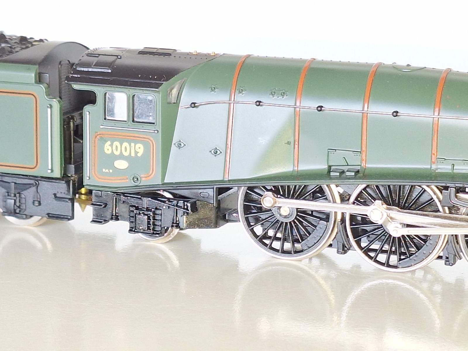 Hornby R698 Tees Tyne Pullman Boxed Set & Track. New Old Stock. Mint Cond. OO