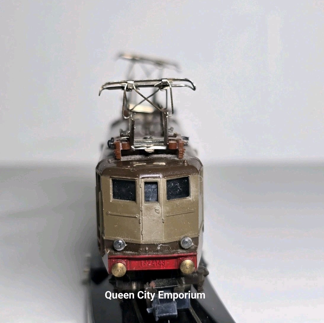 Lima Italian State Railways Class E 424 Electric Locomotive N Scale HTF