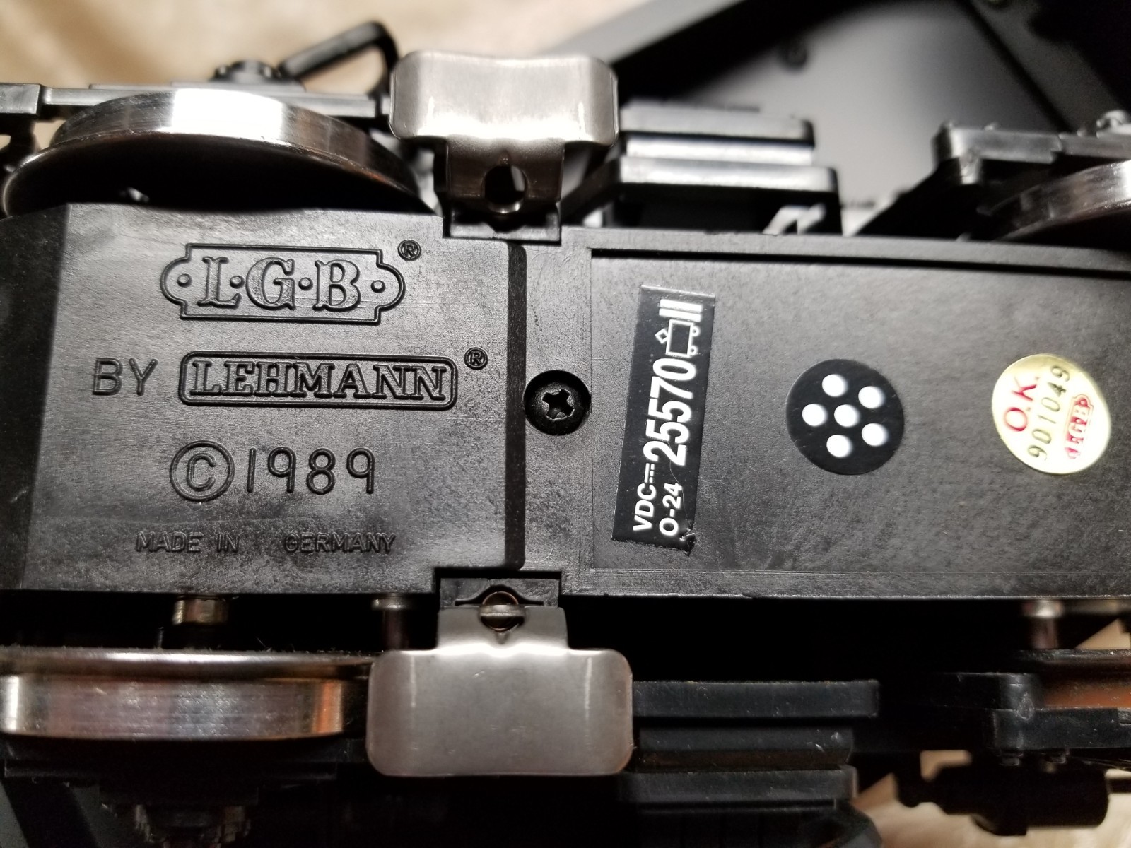 LGB 25570 & 25582 PRR Pennsylvania F7A & F7B Diesel Engines – Lights/Sound NEW