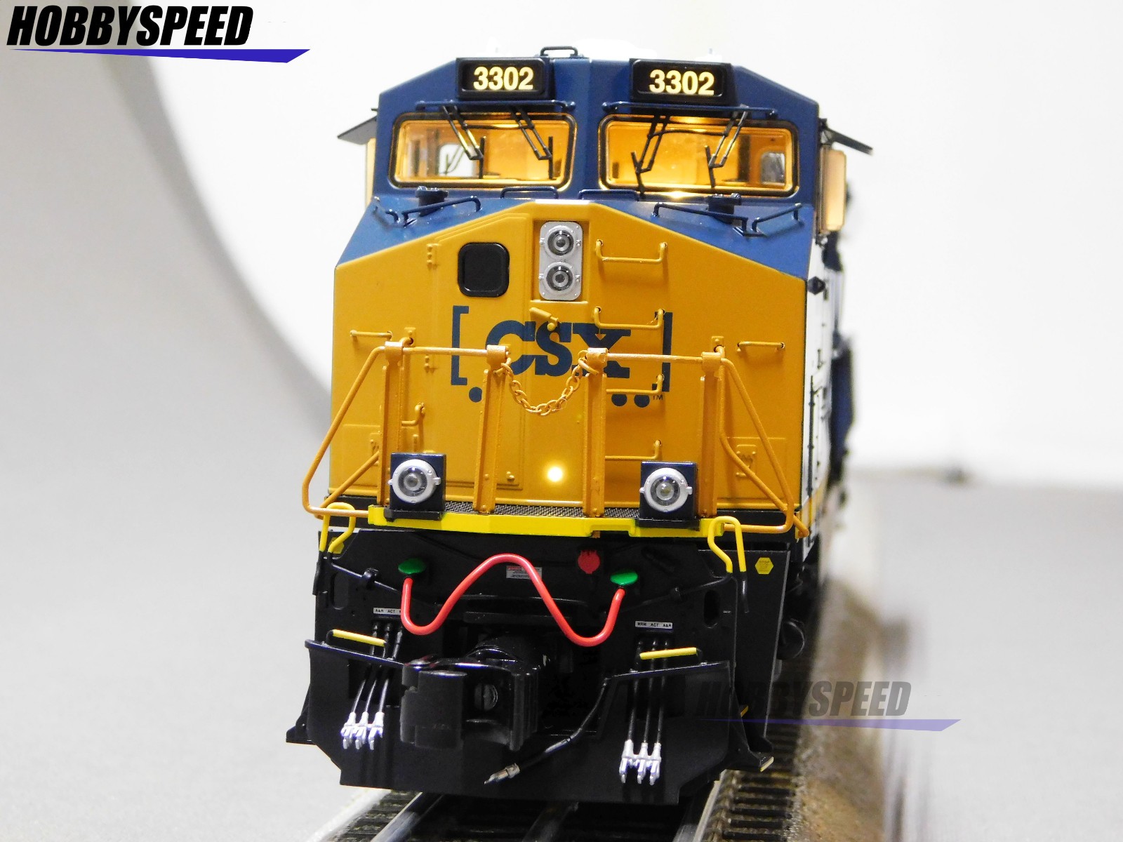 LIONEL BTO CSX LEGACY ET44AC #3302 DIESEL LOCOMOTIVE ENGINE O GAUGE 2533472 NEW