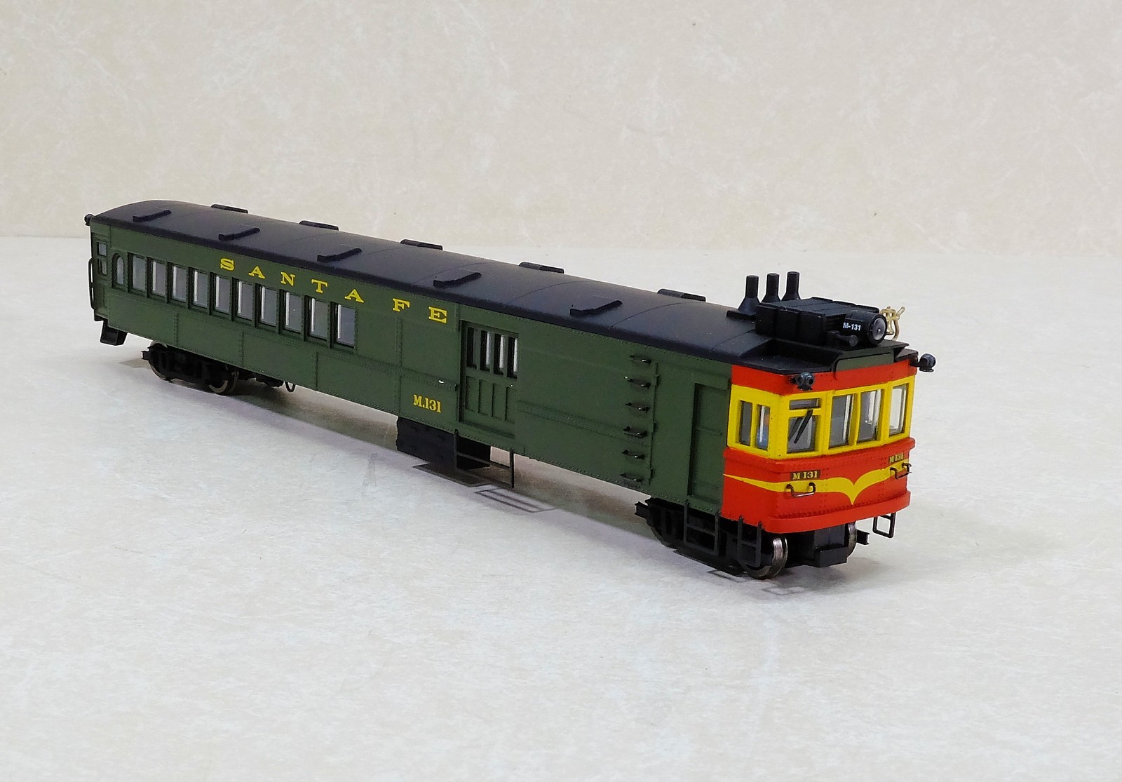 Bachmann Spectrum 81403 HO Santa Fe M131 Doodlebug, Box, Papers, Untested