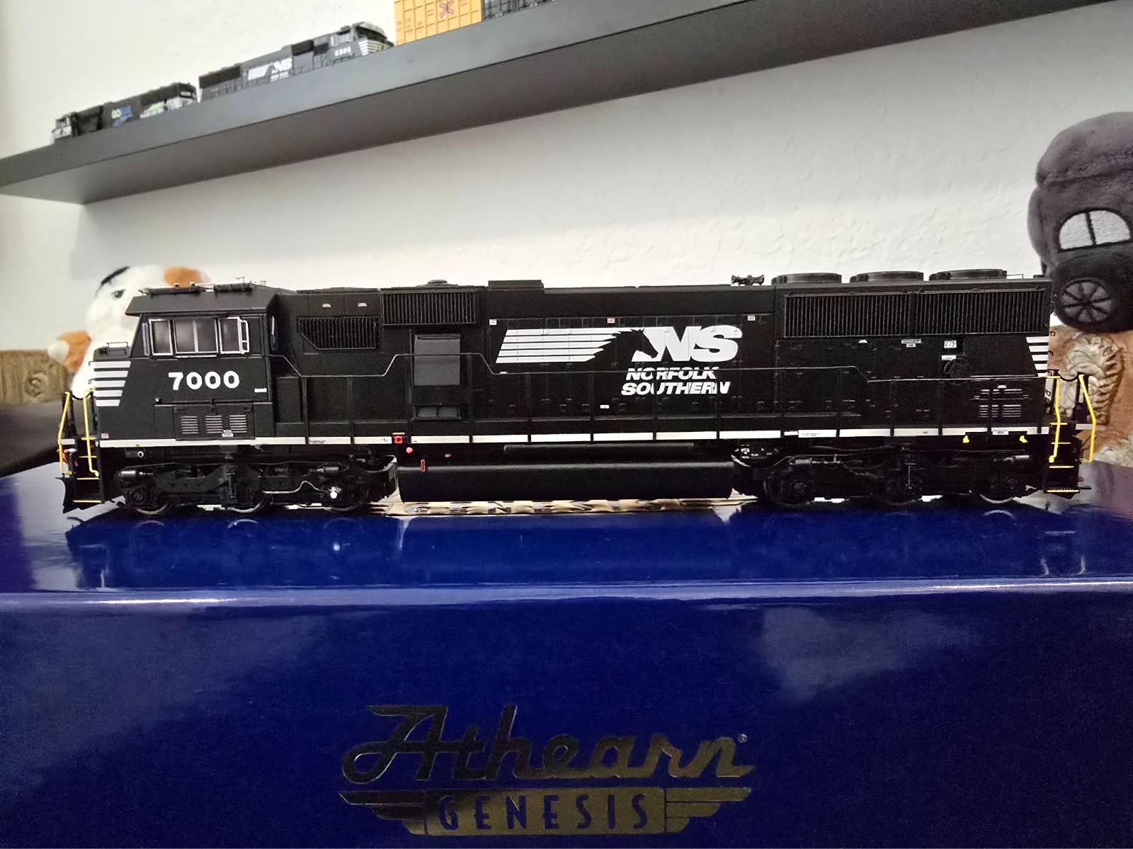 Athearn Genesis HO SD60E Norfolk Southern 7000 DC (DCC Ready) ATHG65195